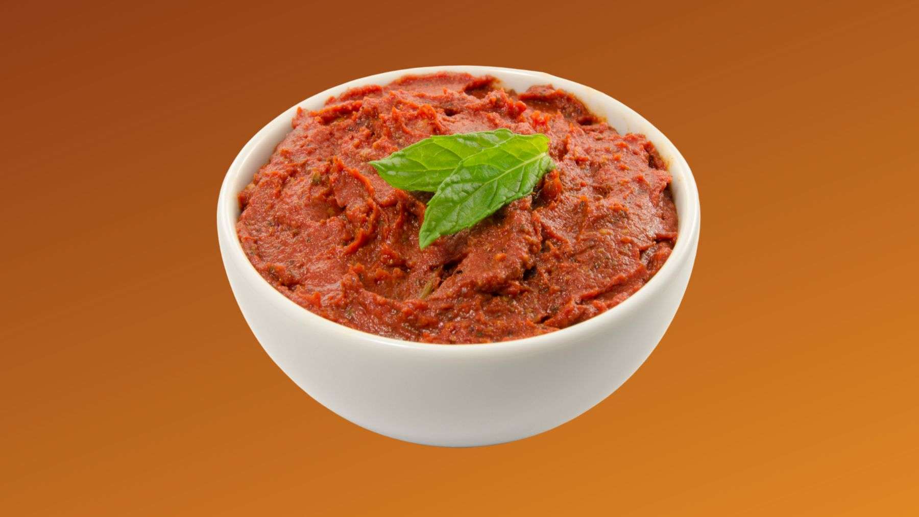 ajika-adjika-spicy-georgian-pepper-garlic-paste
