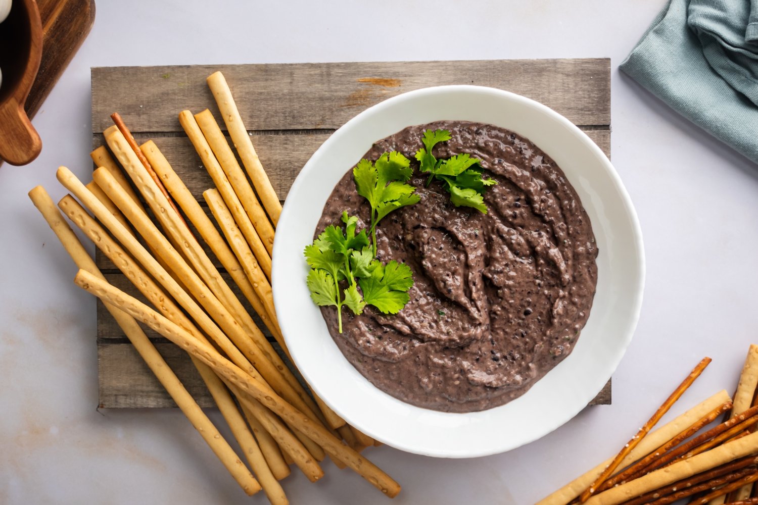 black-bean-hummus-non-traditional-variation