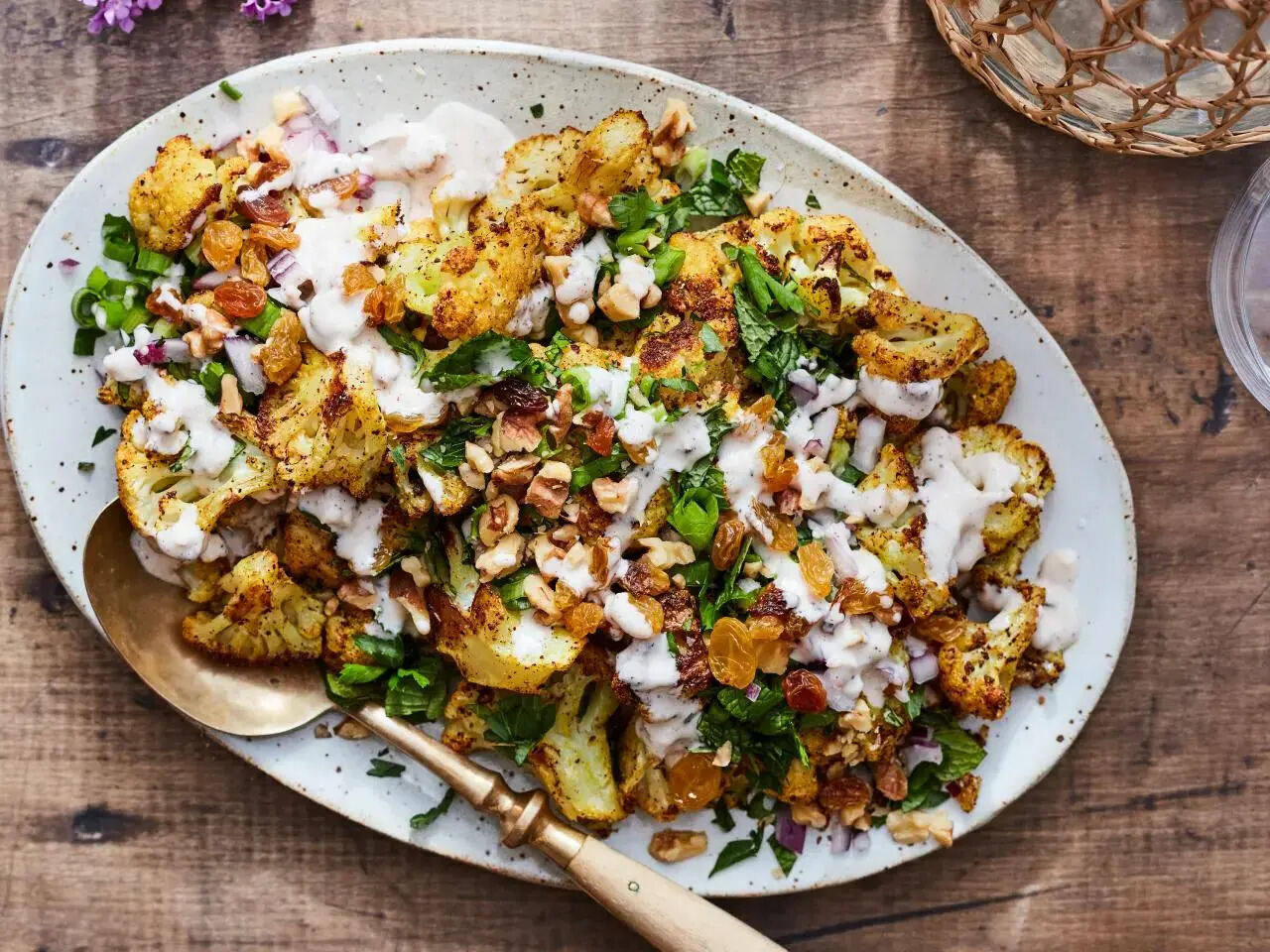 cauliflower-salad-salatet-arnabeet-raw-blanched-with-tahini