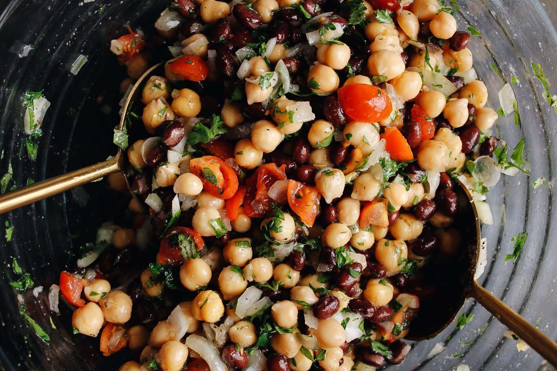 chickpea-salad-balela-chickpea-salad-with-lemon-cumin