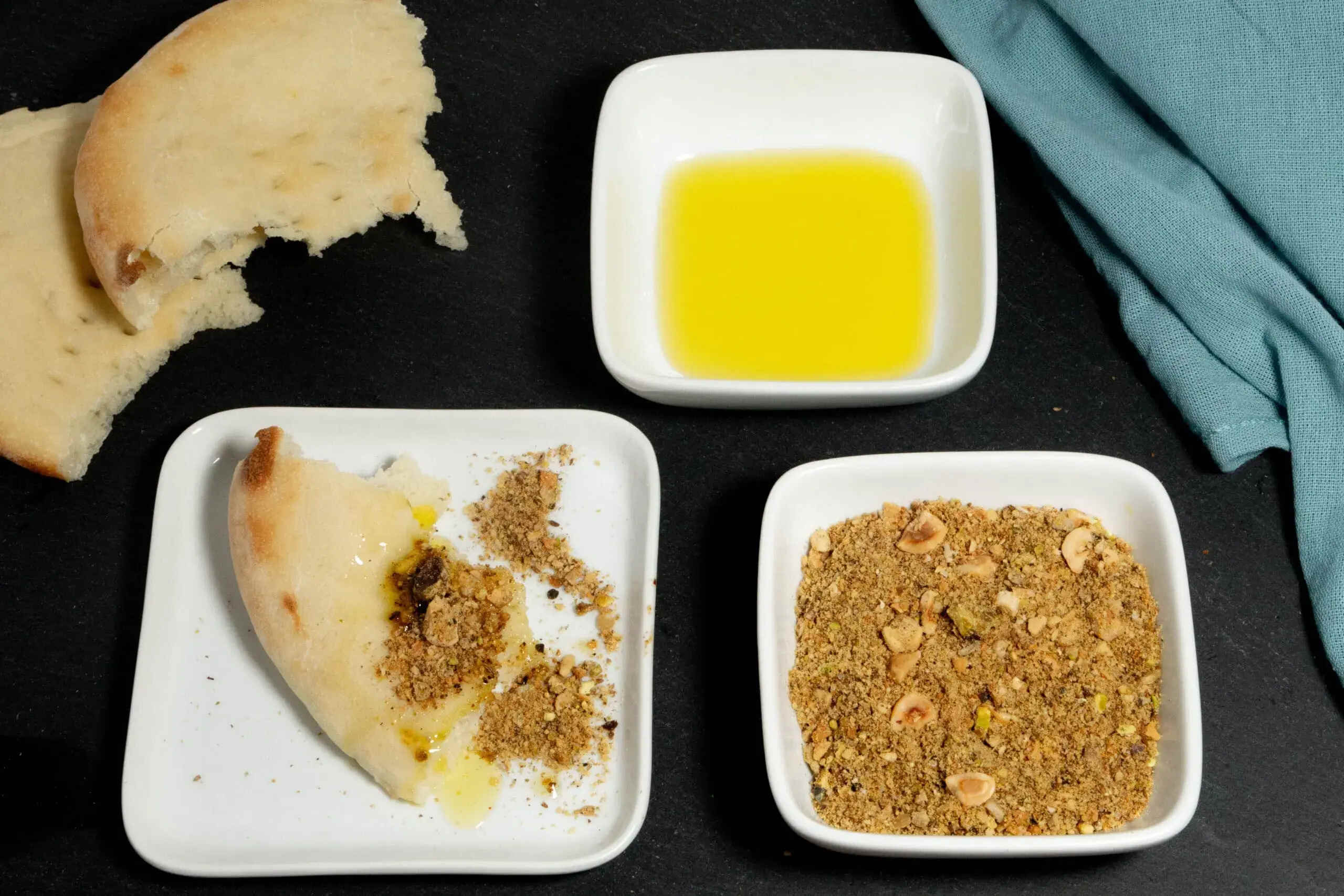 dukkah-with-oil