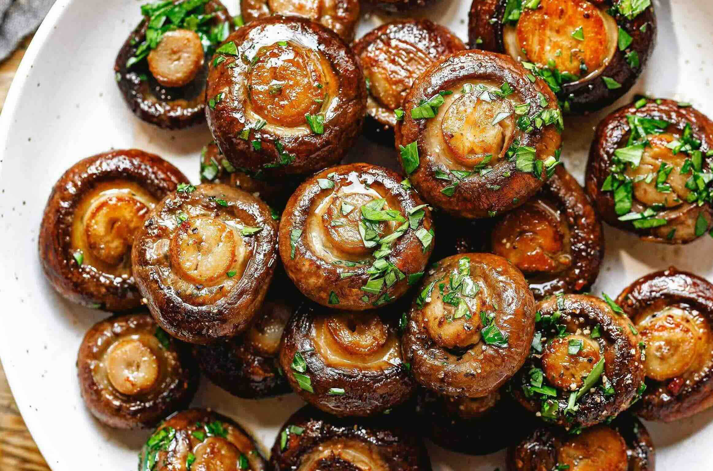 garlic-mushrooms-sauteed