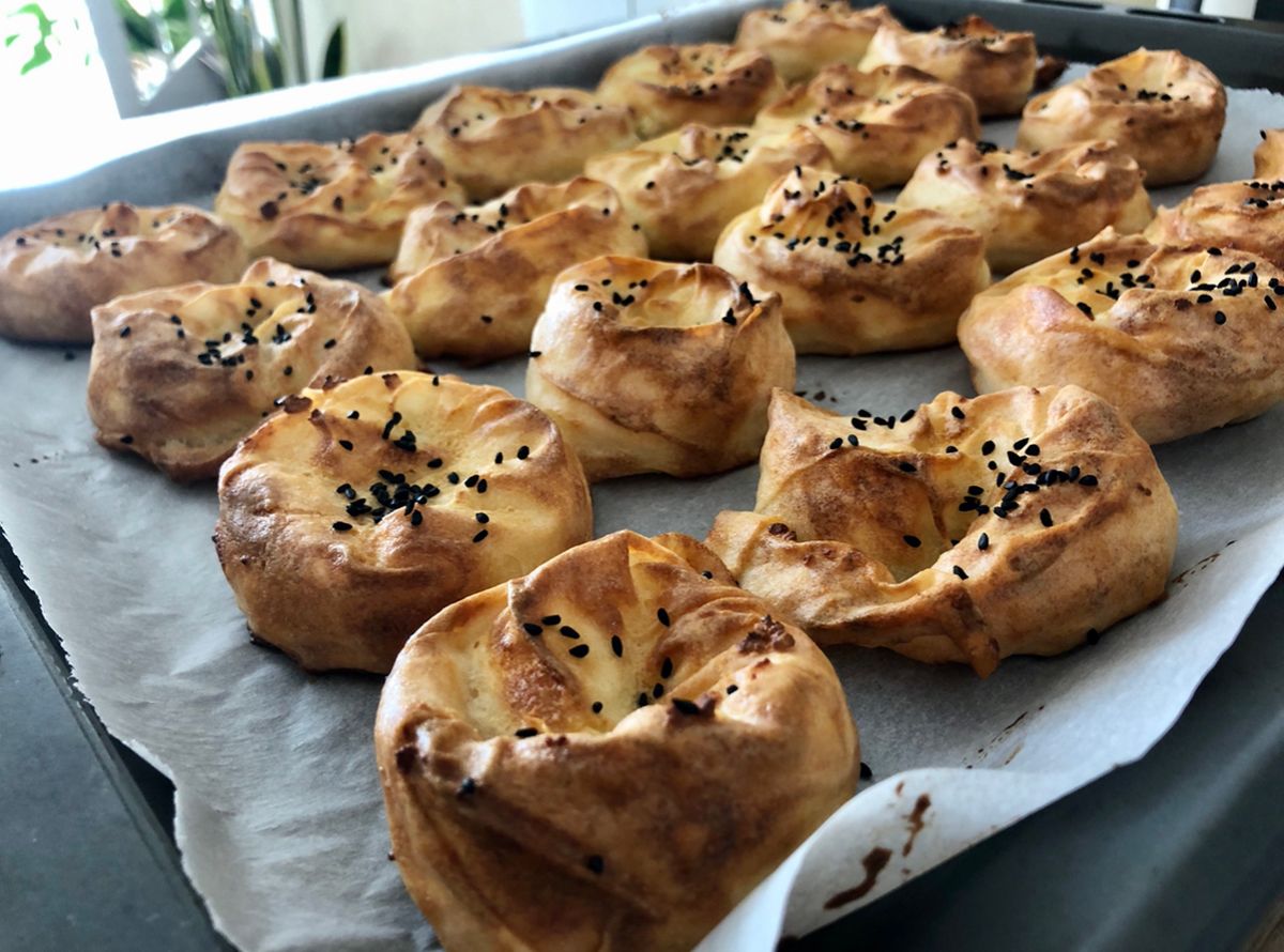 gul-boregi-rose-shaped-phyllo-pastry