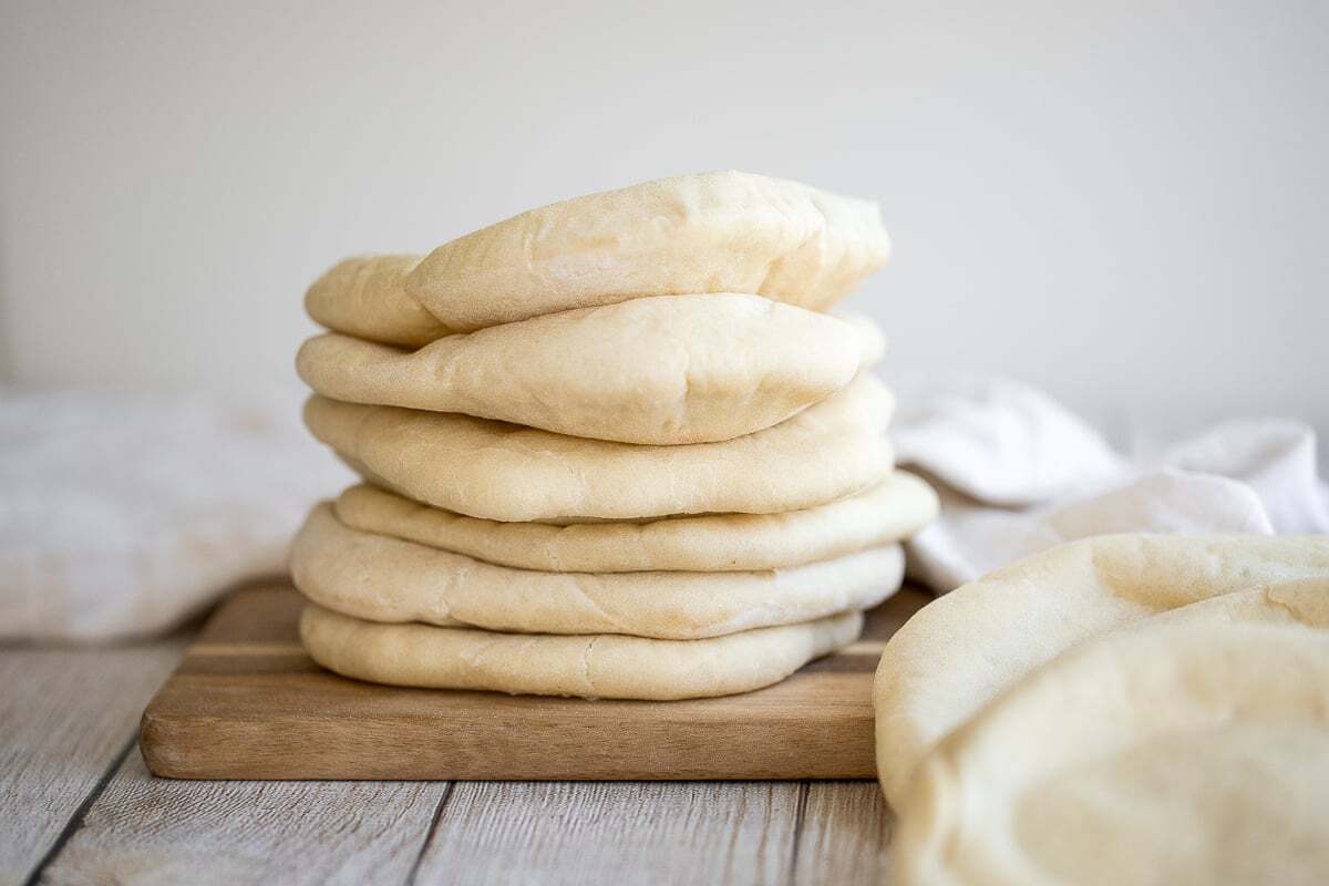 homemade-pita-bread-pita-bread-warm-cut-into-wedges-mini-pita-pockets