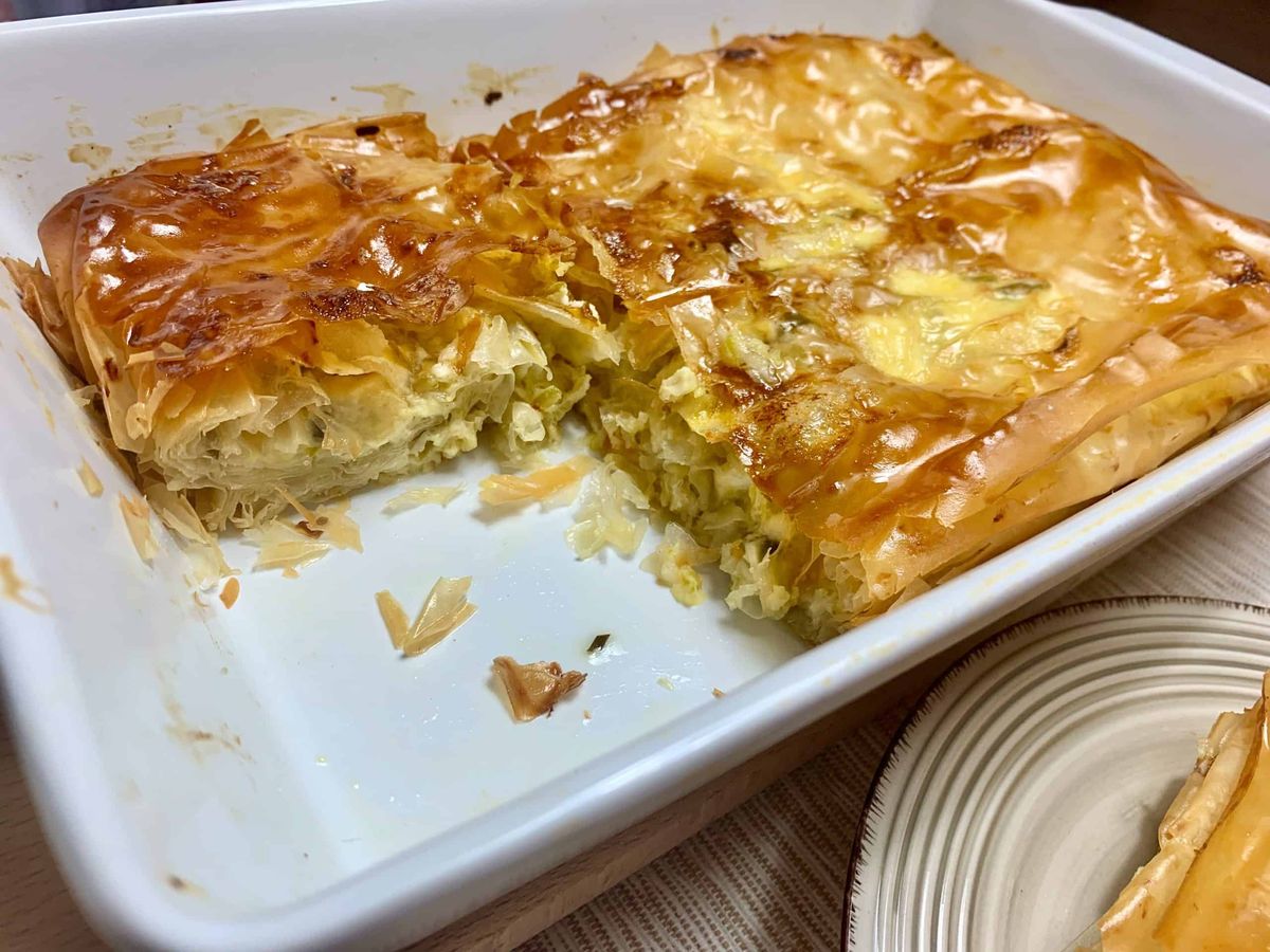 kolokithopita-zucchini-pie-small-triangles-squares