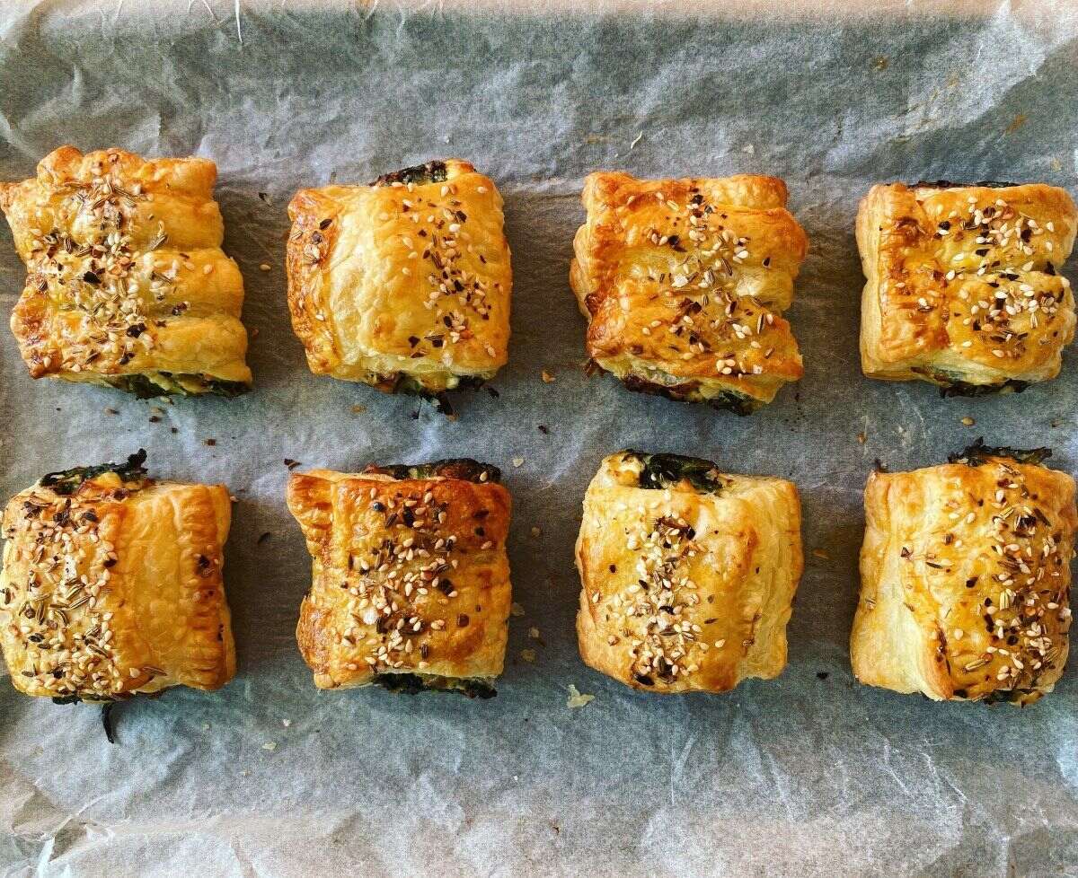 mini-spanakopita-rolls