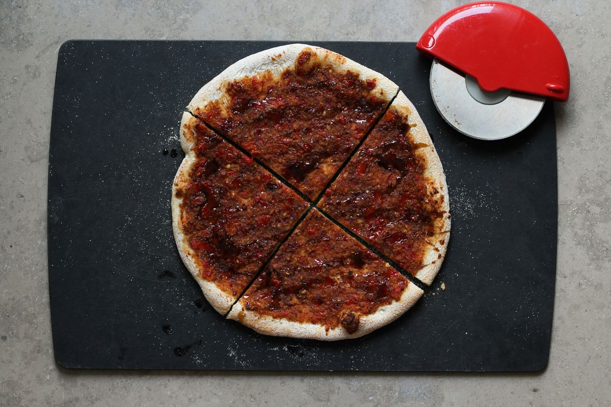 muhammara-manakish-pepper-walnut-flatbread