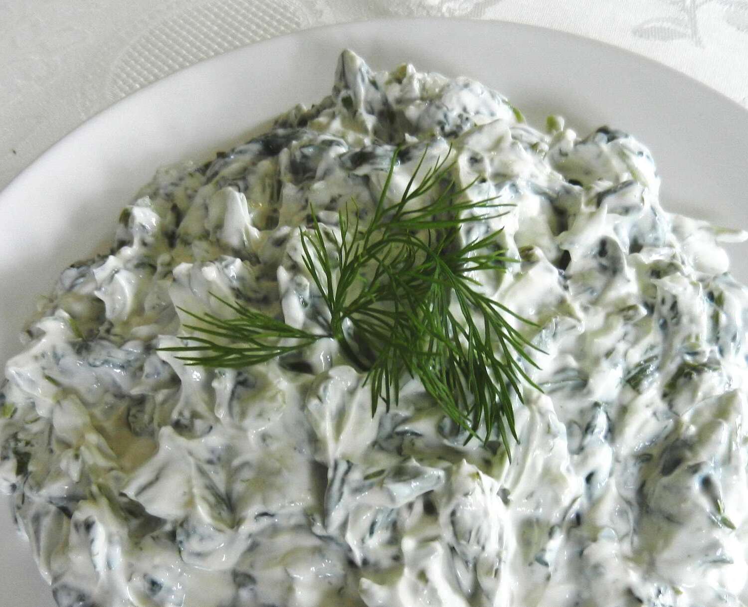 purslane-salad-with-yogurt
