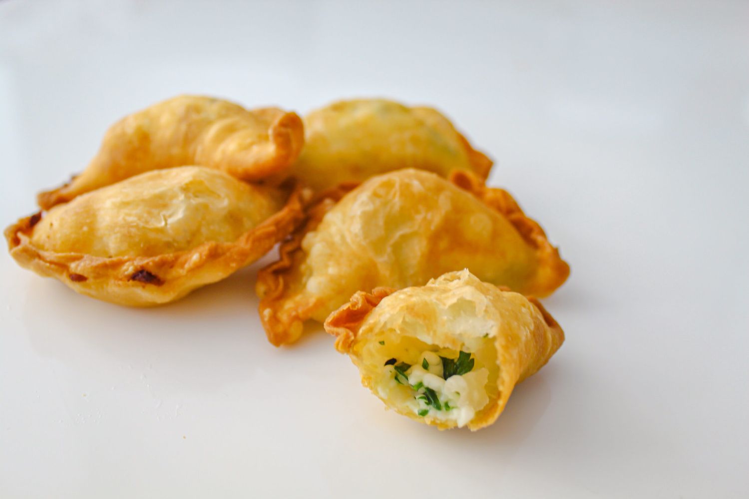 sambousek-jibneh-fried-baked-cheese-turnover