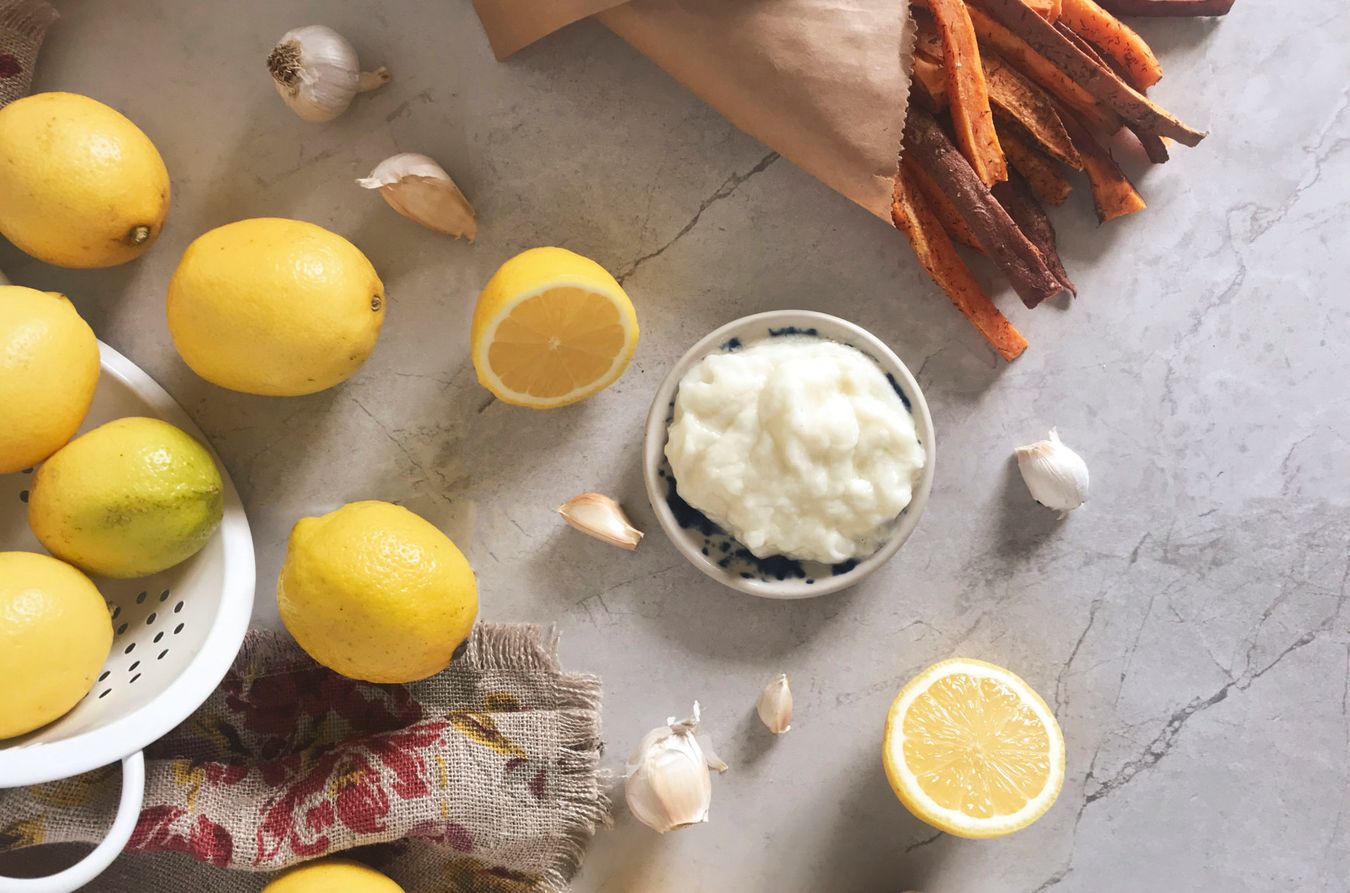 toum-lebanese-garlic-fluff-sauce