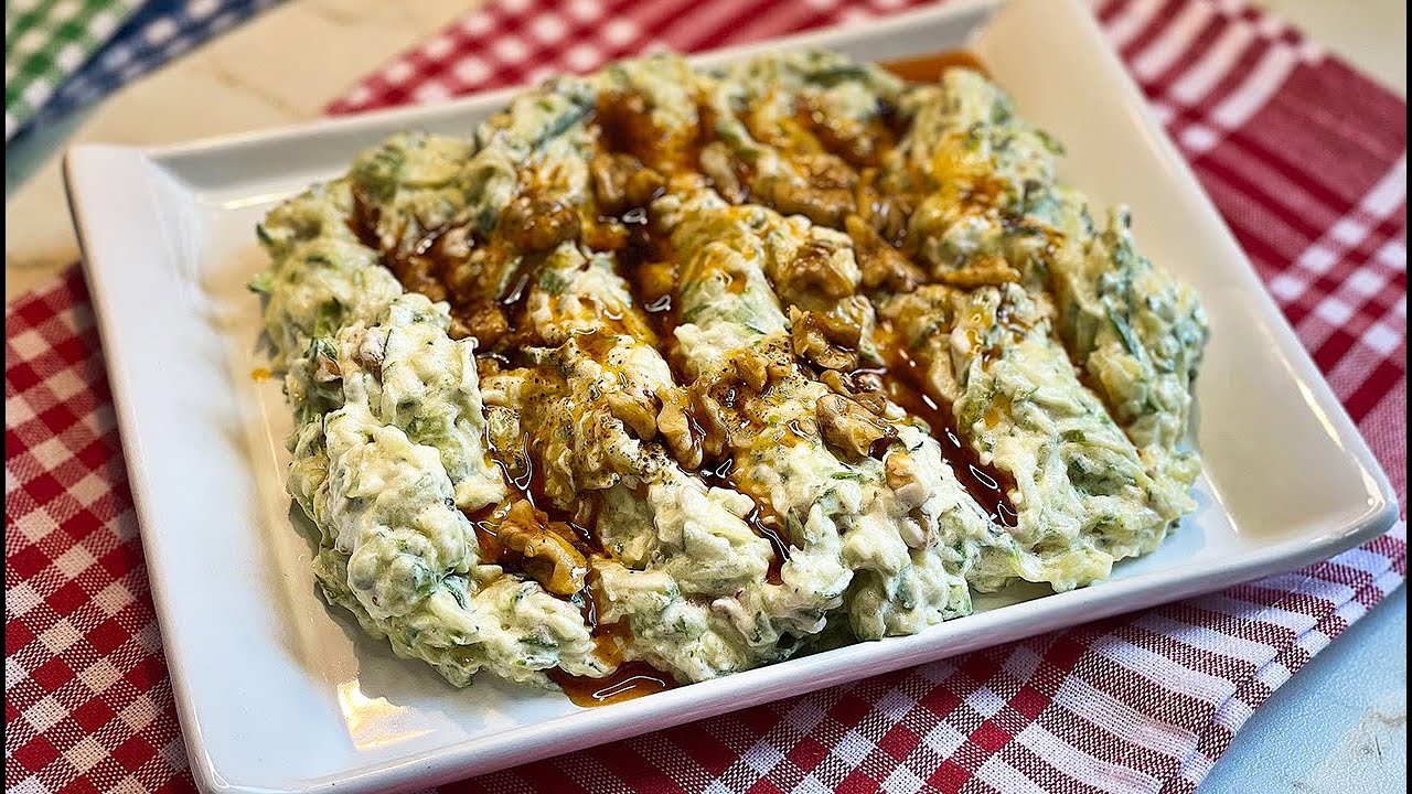 zucchini-yogurt-dip-kabak-tarator